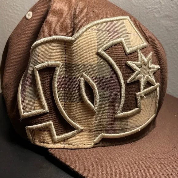 Brown DC Skating Hat - Picture 2 of 7